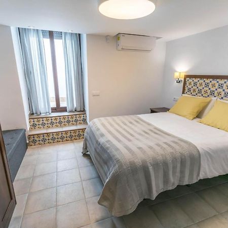 Cazorla Plaza Apartment Exterior photo